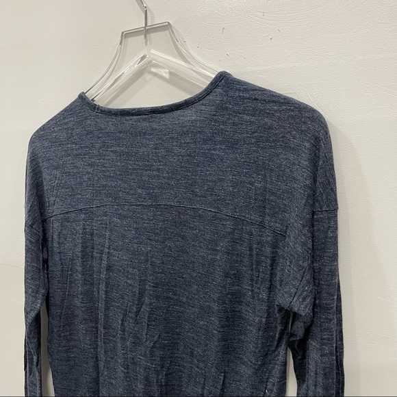 Madewell Anthem V-Neck Colorblock Long Sleeve Tee - Picture 6 of 6